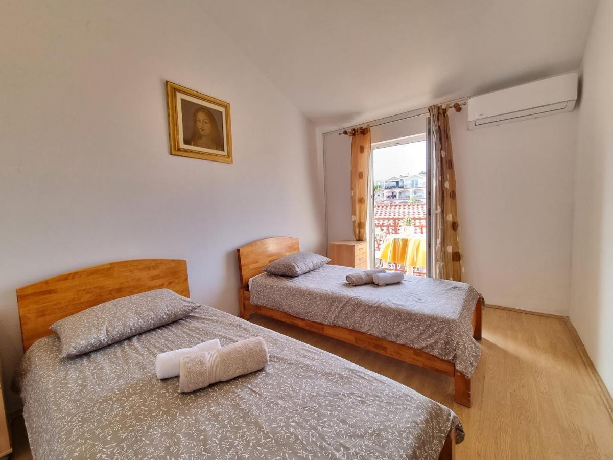 Rooms Slavica Okrug Gornji Exteriér fotografie