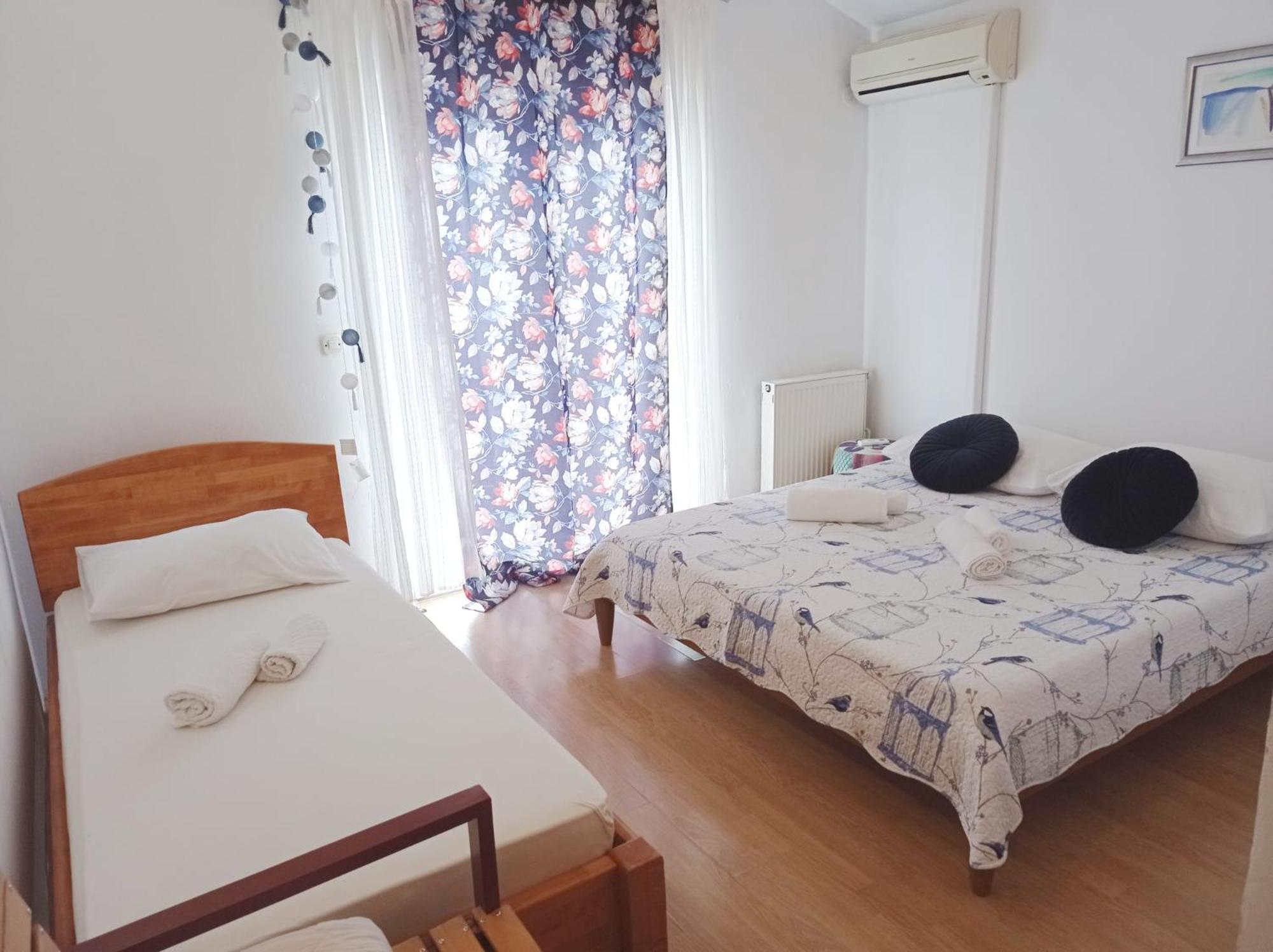 Rooms Slavica Okrug Gornji Pokoj fotografie