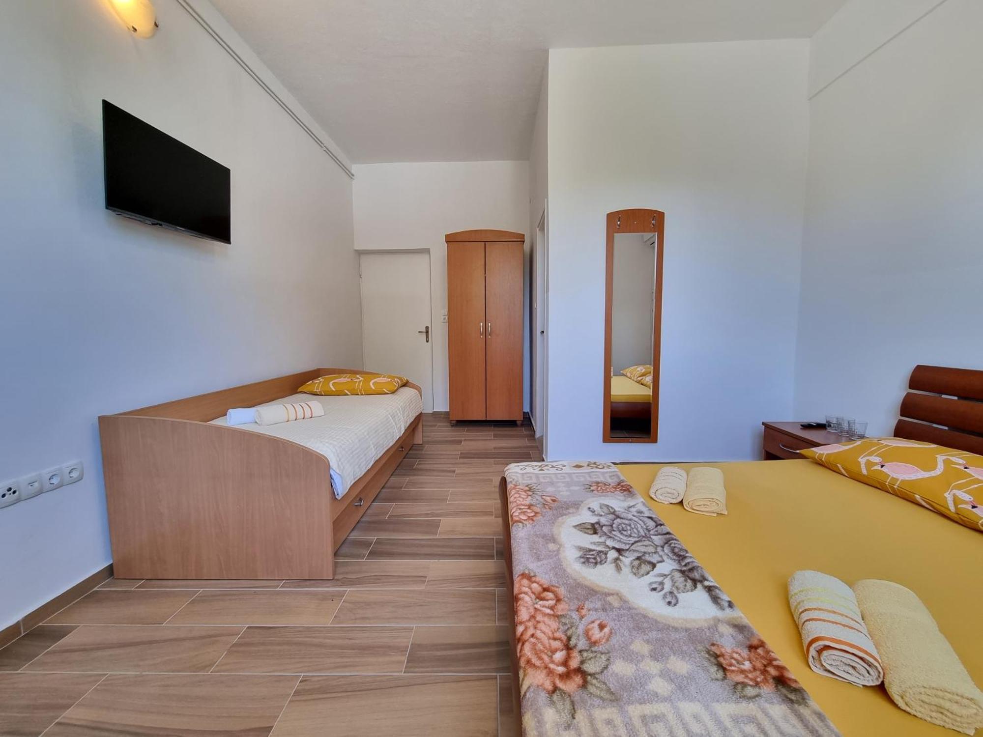 Rooms Slavica Okrug Gornji Pokoj fotografie